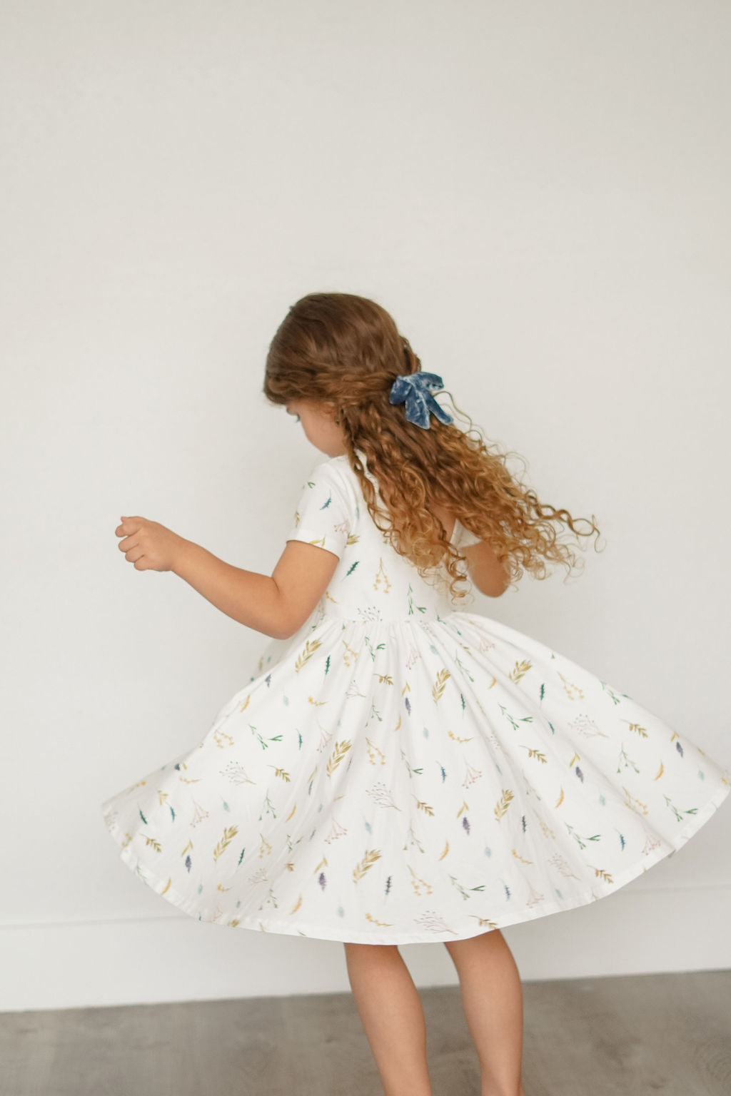 Classic Twirl in Dried Floral Apparel & Accessories Ollie Jay   