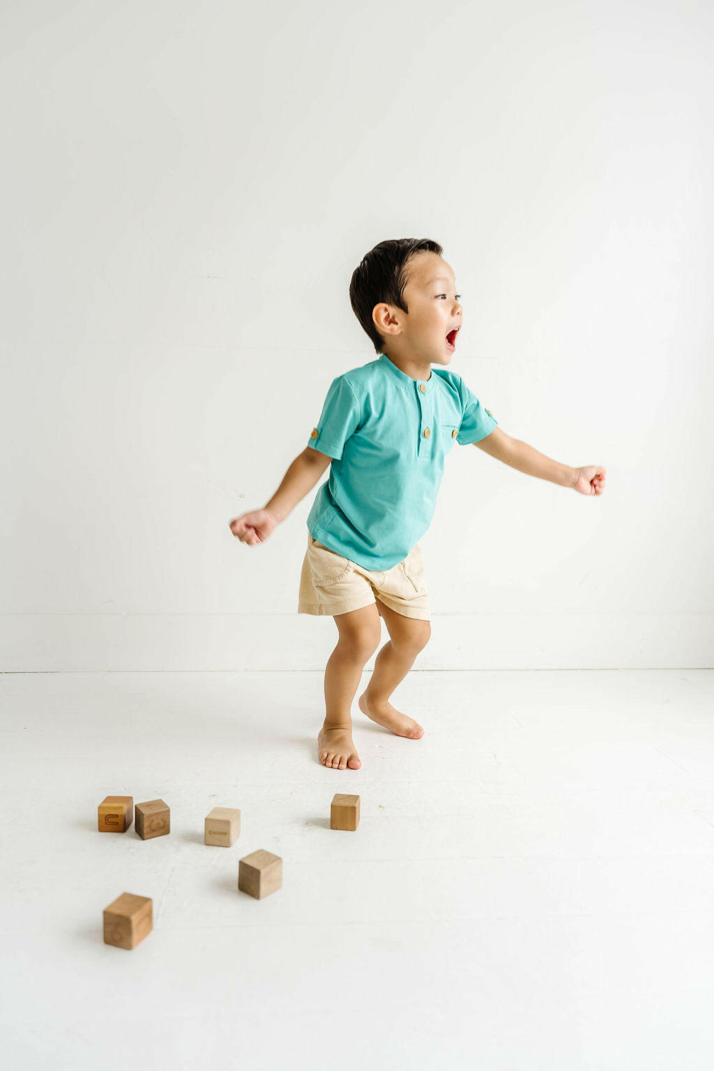 Alex Tee in Waterfall shirts Ollie Jay   