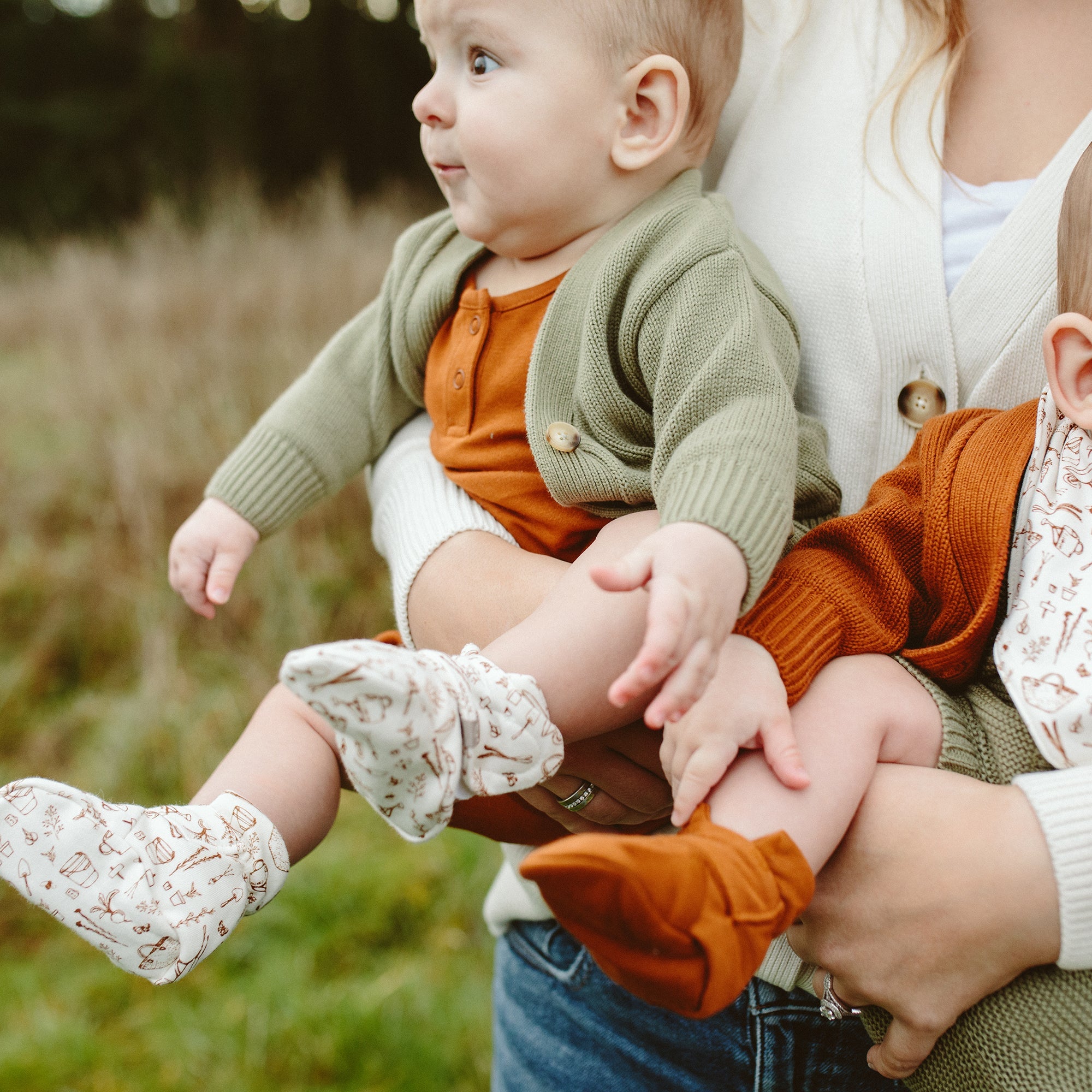 KNIT BUTTON-UP SWEATER | ARTICHOKE sweaters goumikids   