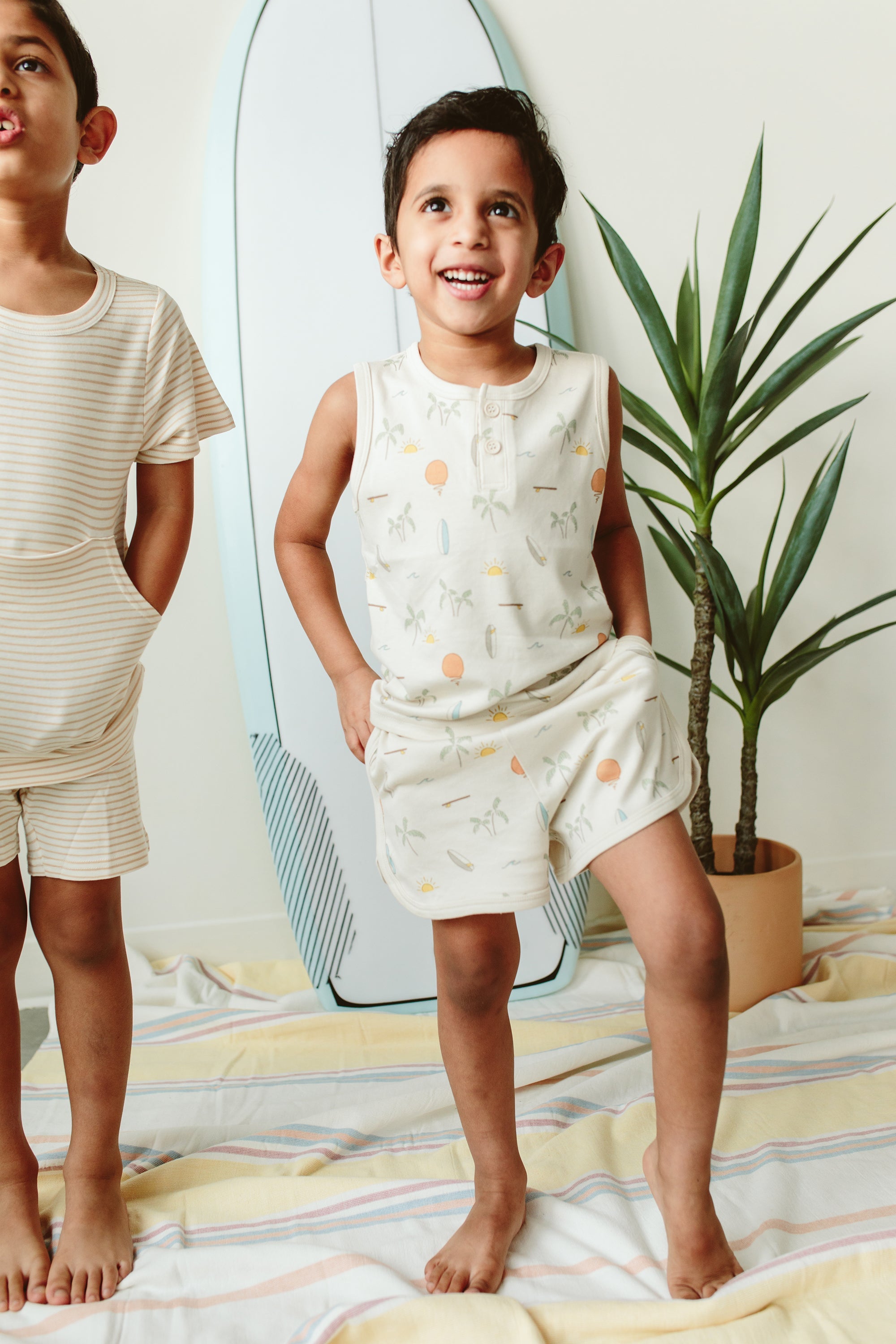 SHORTS | SURF'S UP  goumikids   