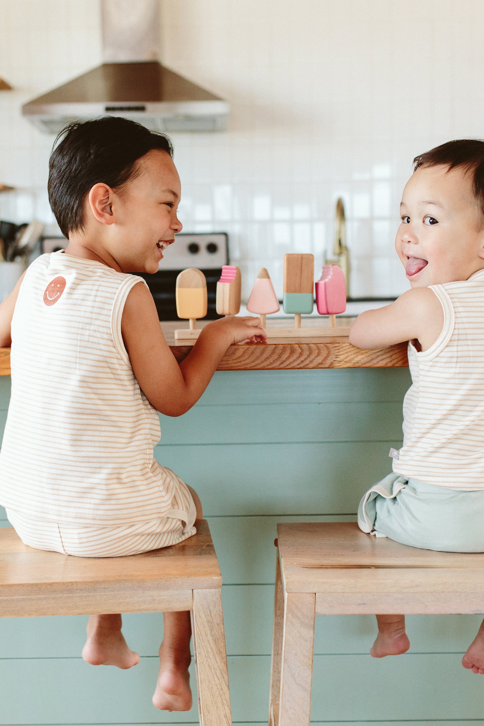 TANK TOP | HAPPY STRIPE  goumikids   