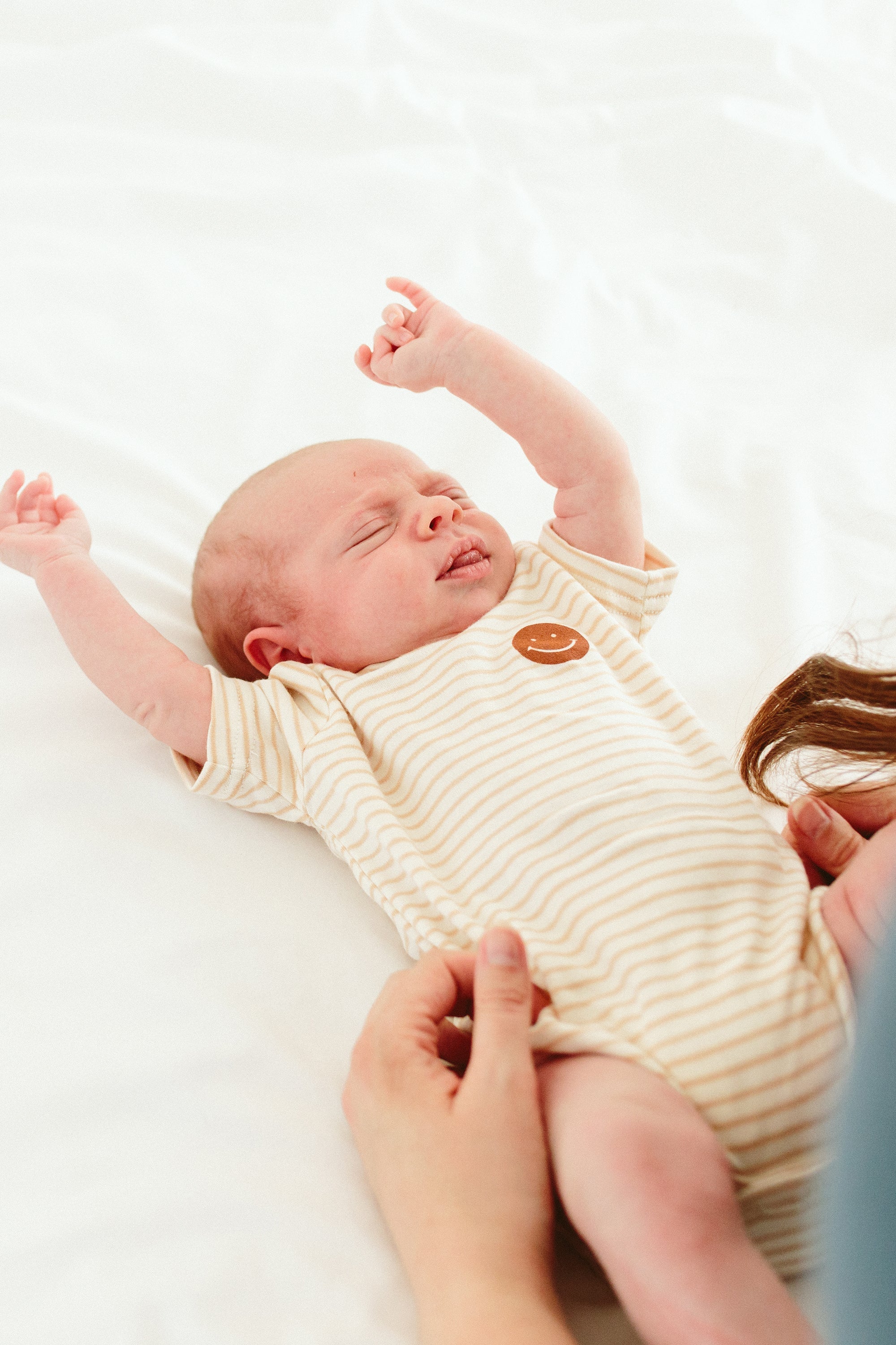 S/S BODYSUIT | HAPPY STRIPE bodysuits goumikids   