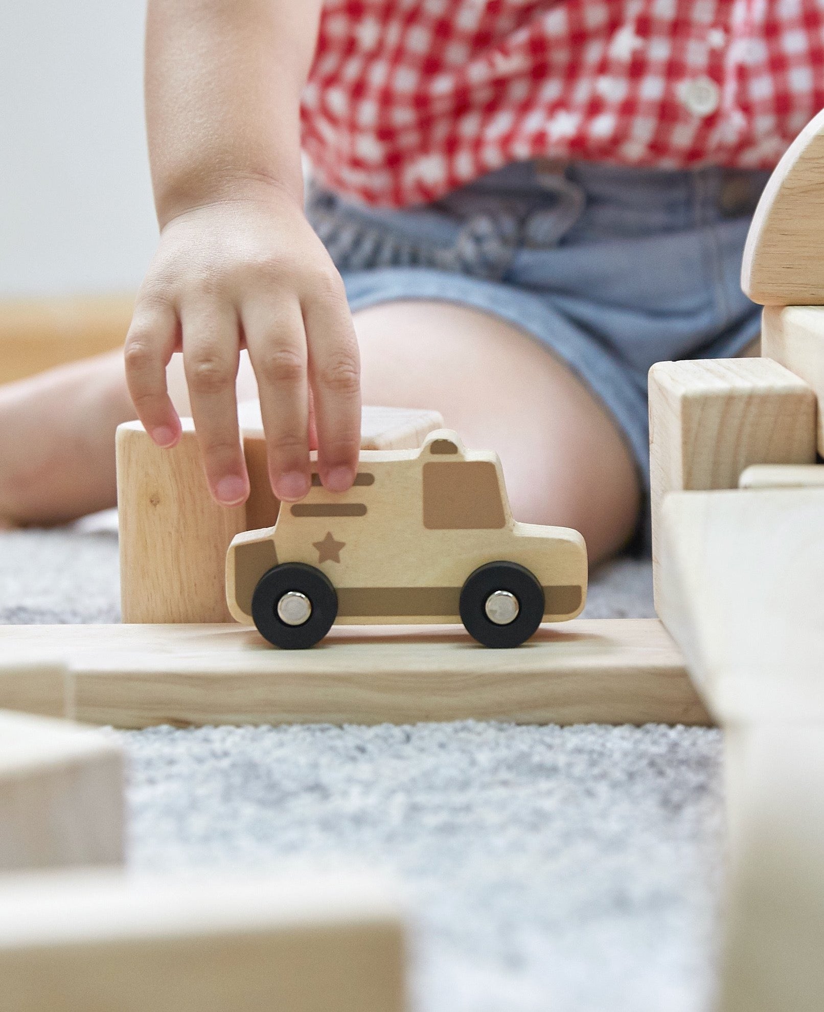 Mini Wooden Trucks - Set of 10 Cars Guidecraft   