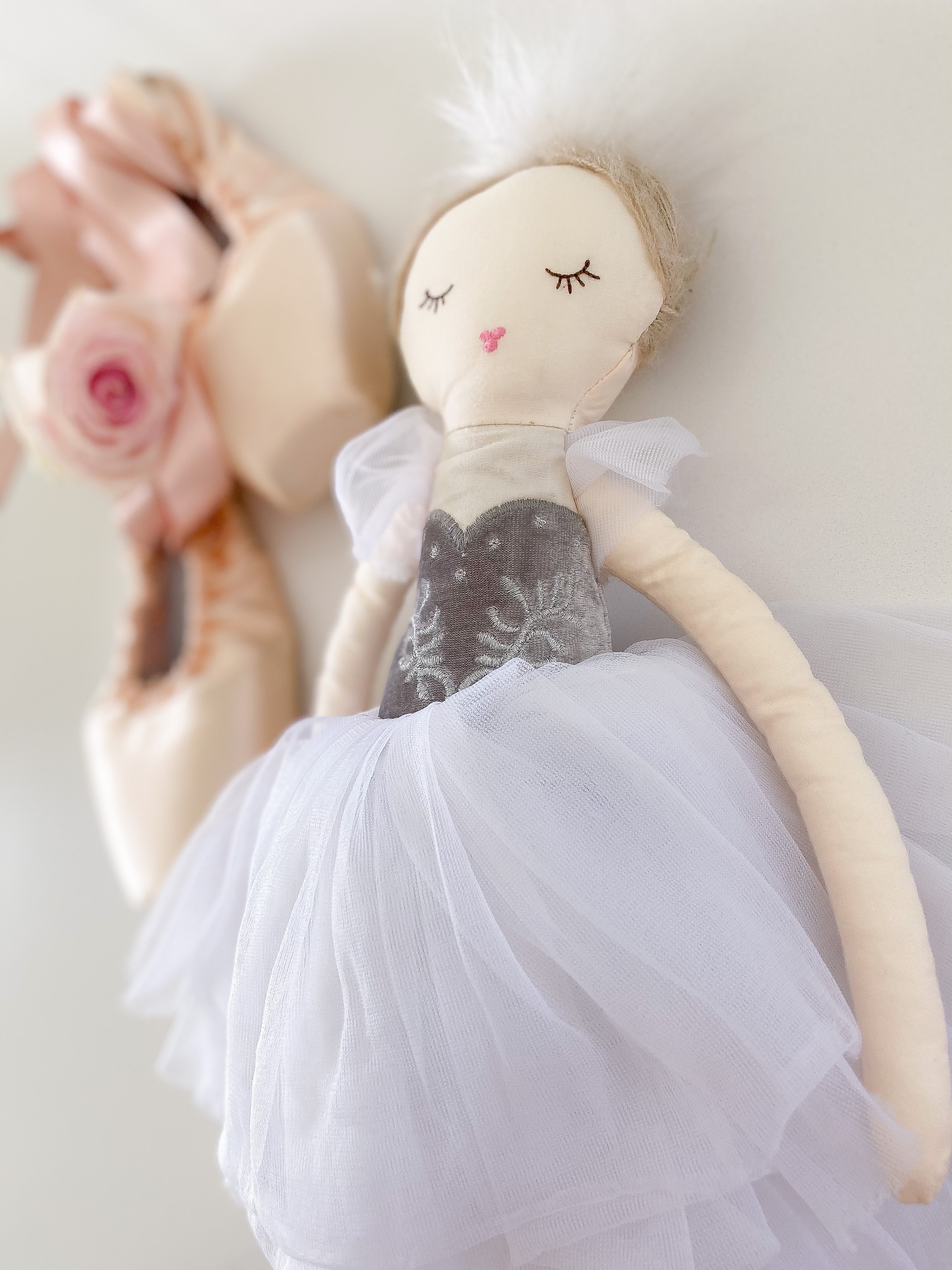 'Nina' Silver Prima Ballerina Doll Doll MON AMI   