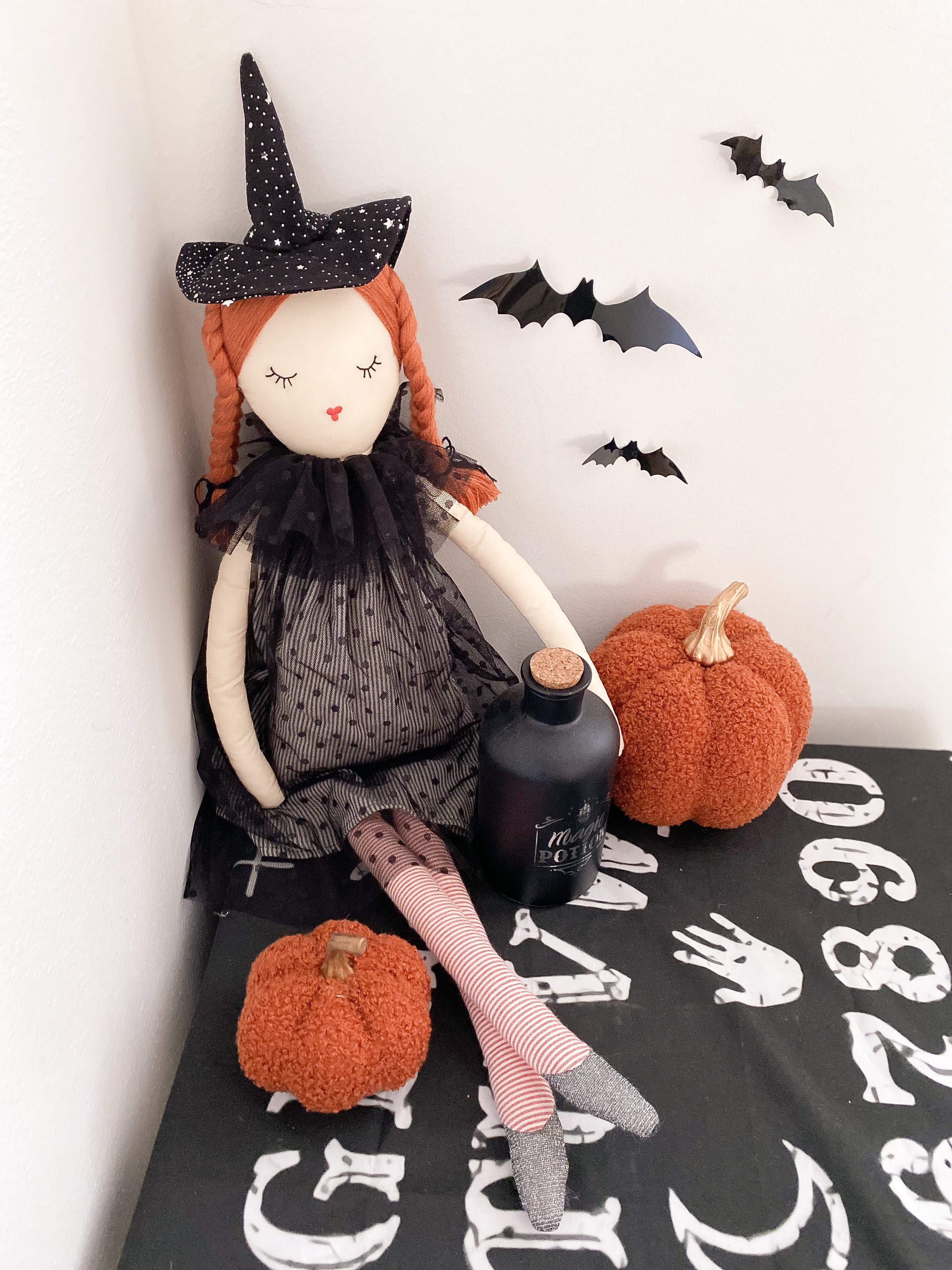 Tabitha Witch Doll Doll MON AMI   