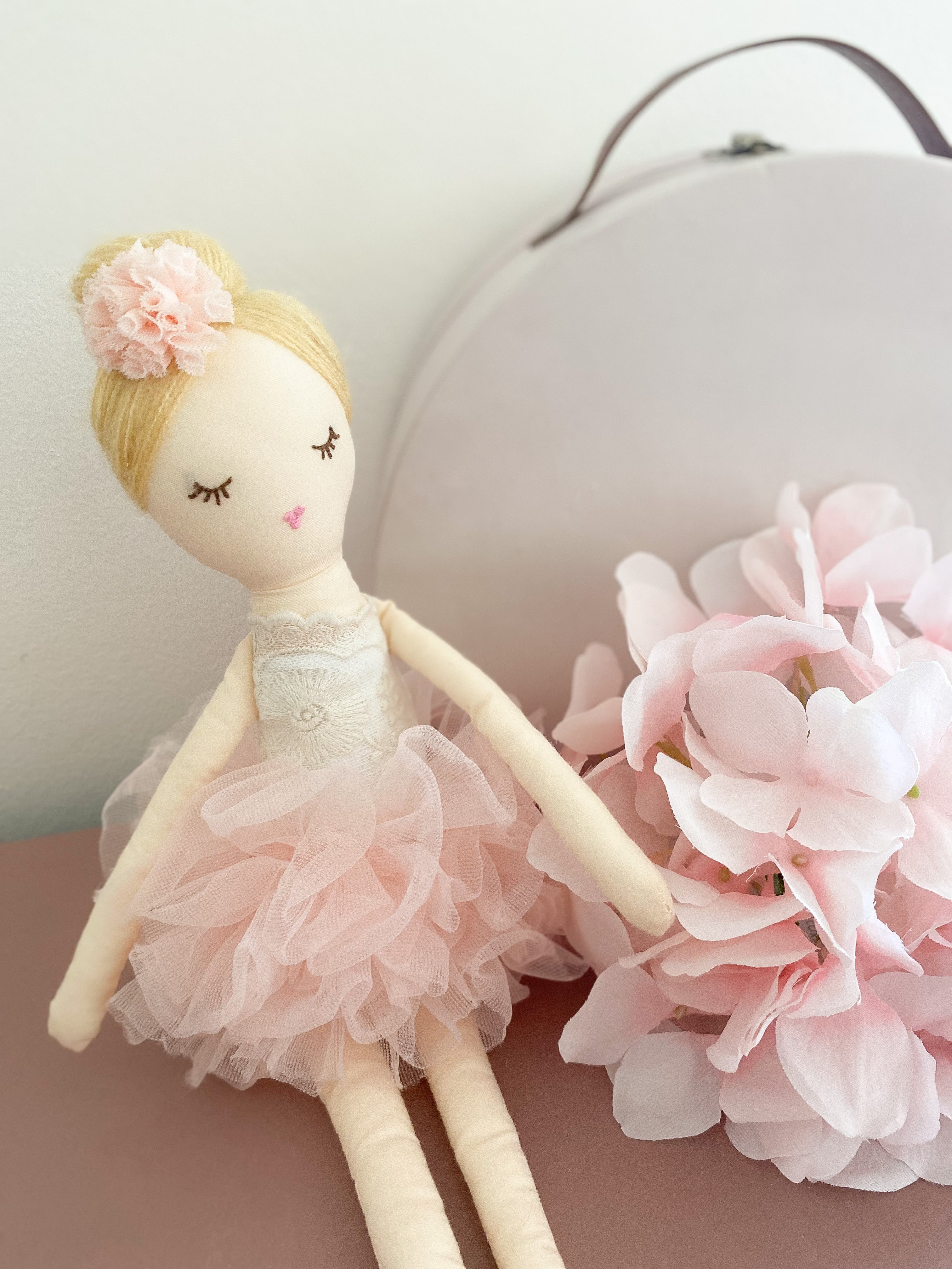 CHARLOTTE BALLERINA DOLL Doll MON AMI   