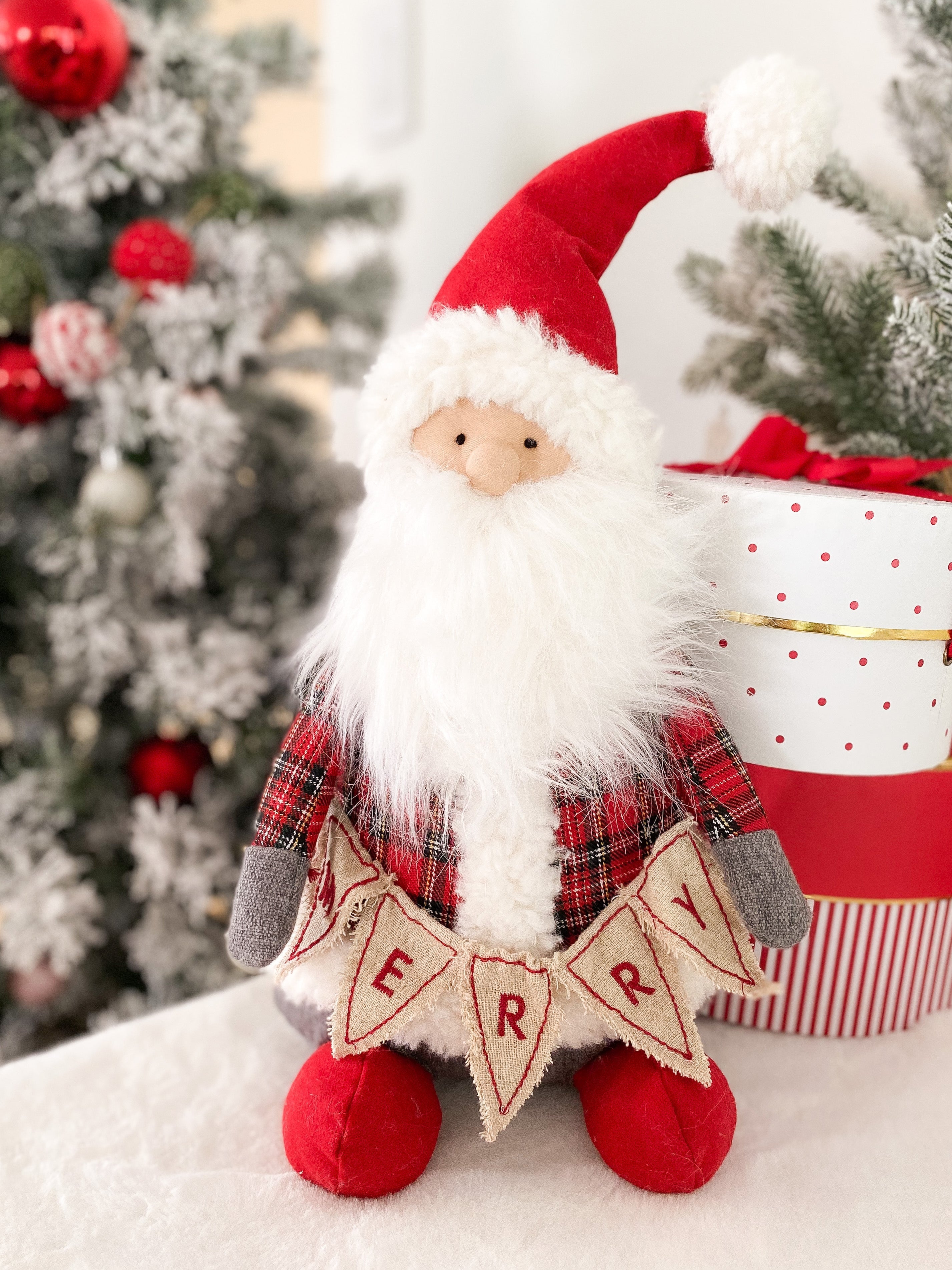 MERRY TARTAN SANTA SHELF SITTER Doll MON AMI   