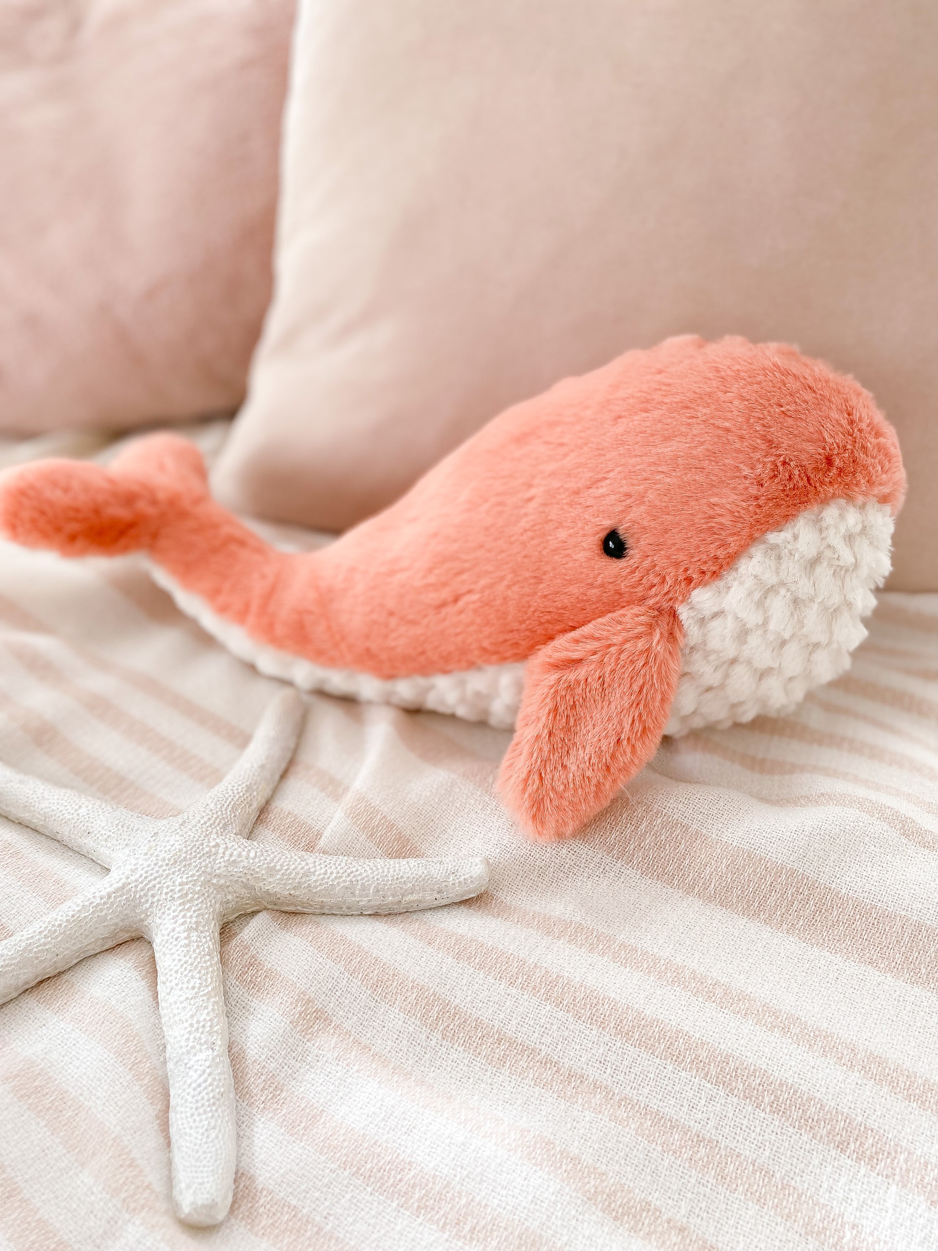 CORAL WHALE Stuffed Toy MON AMI   