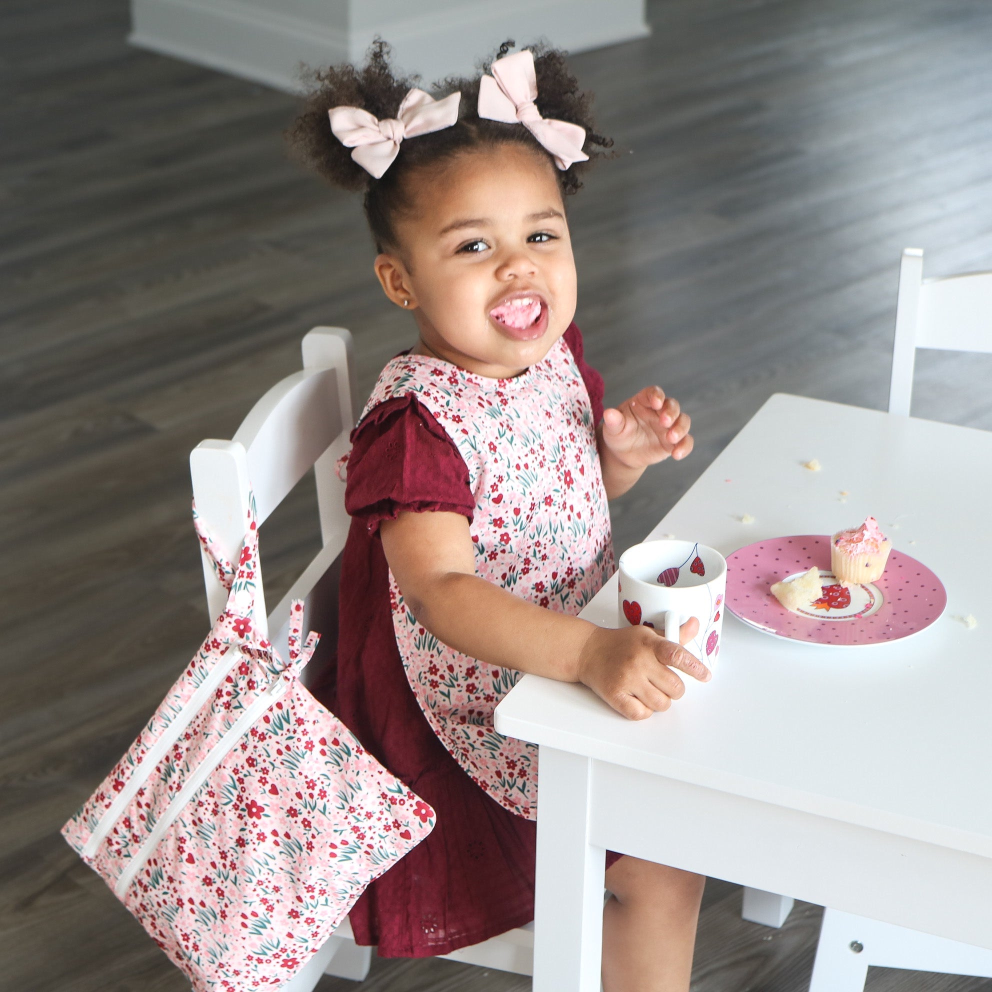 Blushing Blooms - Waterproof Wet Bag (For mealtime, on-the-go, and more!)  BapronBaby   