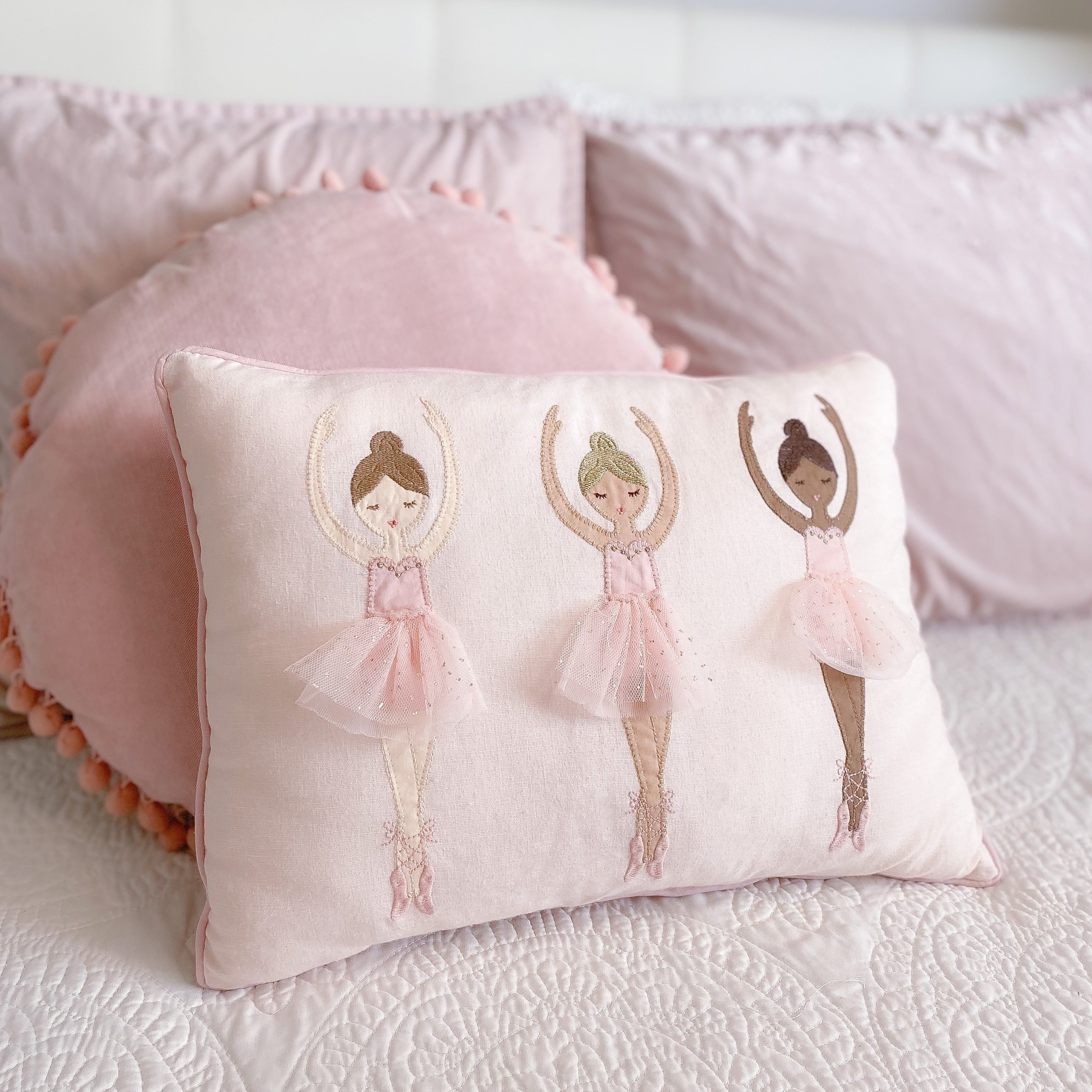 BALLERINA GIRL'S PILLOW Pillow MON AMI   