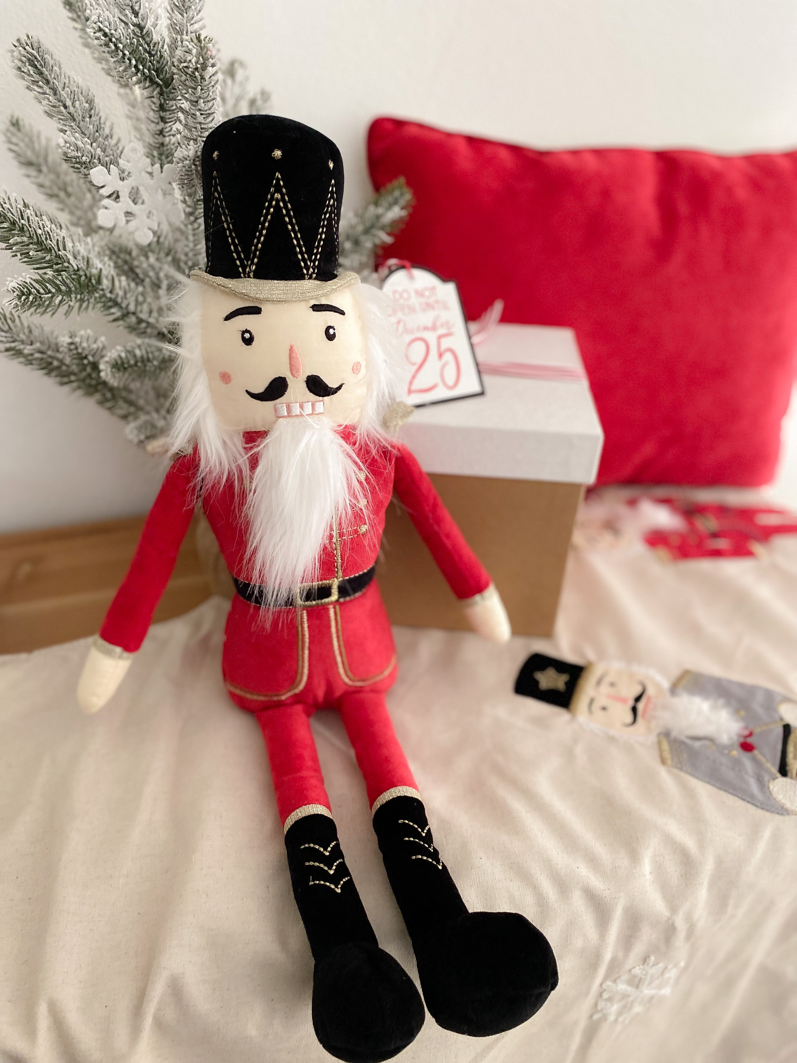 THE NUTCRACKER SHELF SITTER--RED Doll MON AMI   