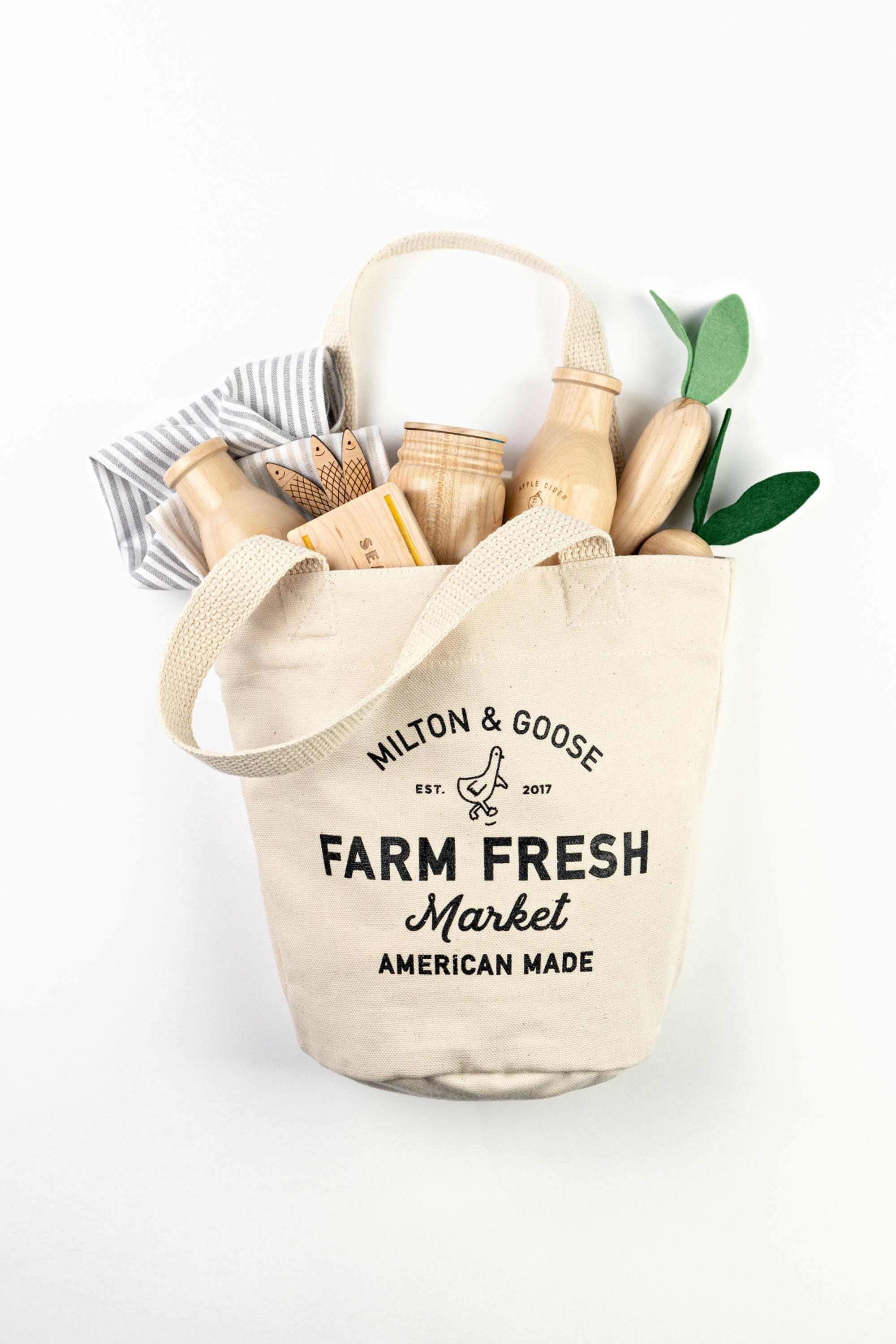 Market Tote Play Kitchen Accessories Milton & Goose   