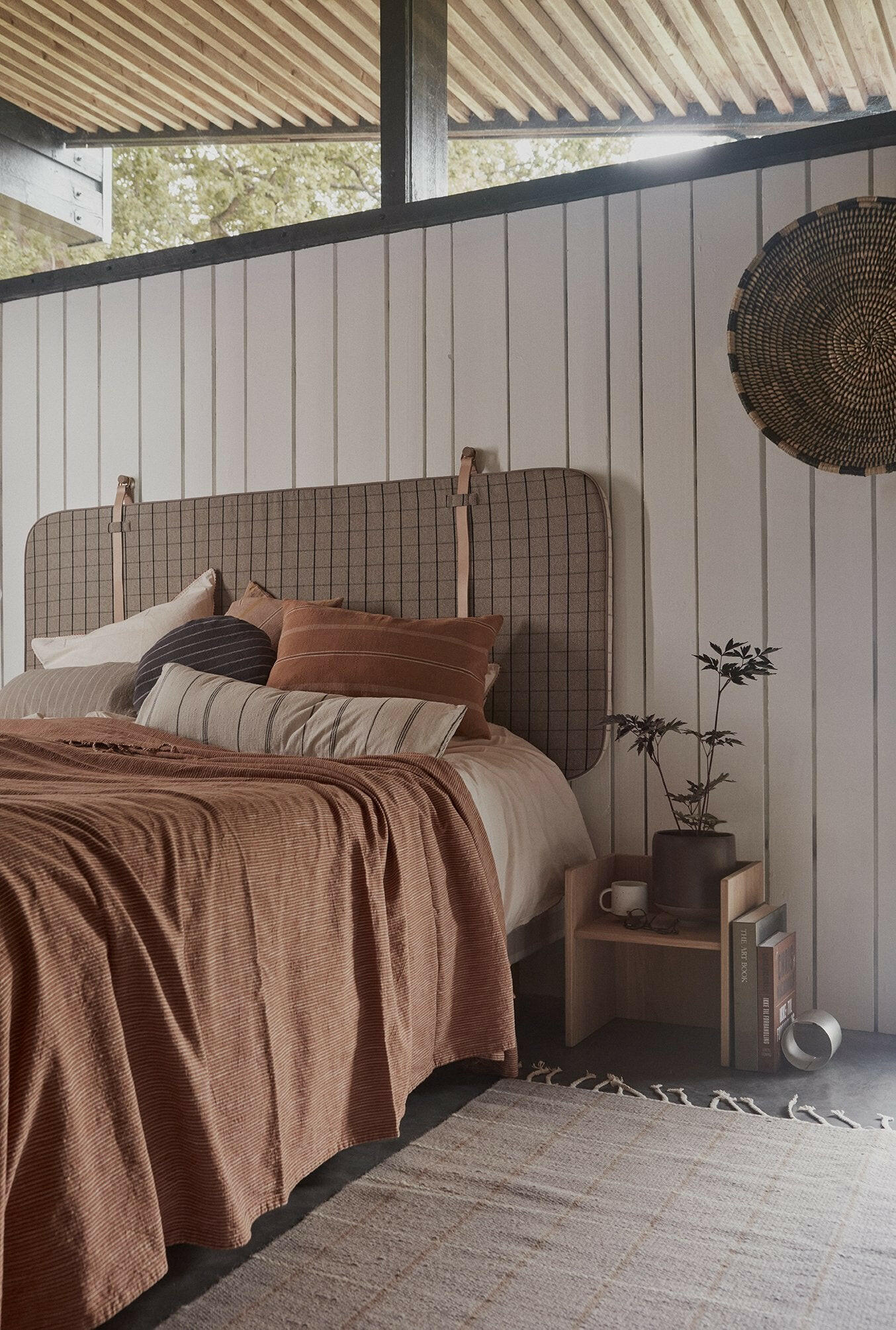 Grid Rug - Caramel / Offwhite Rugs OYOY   