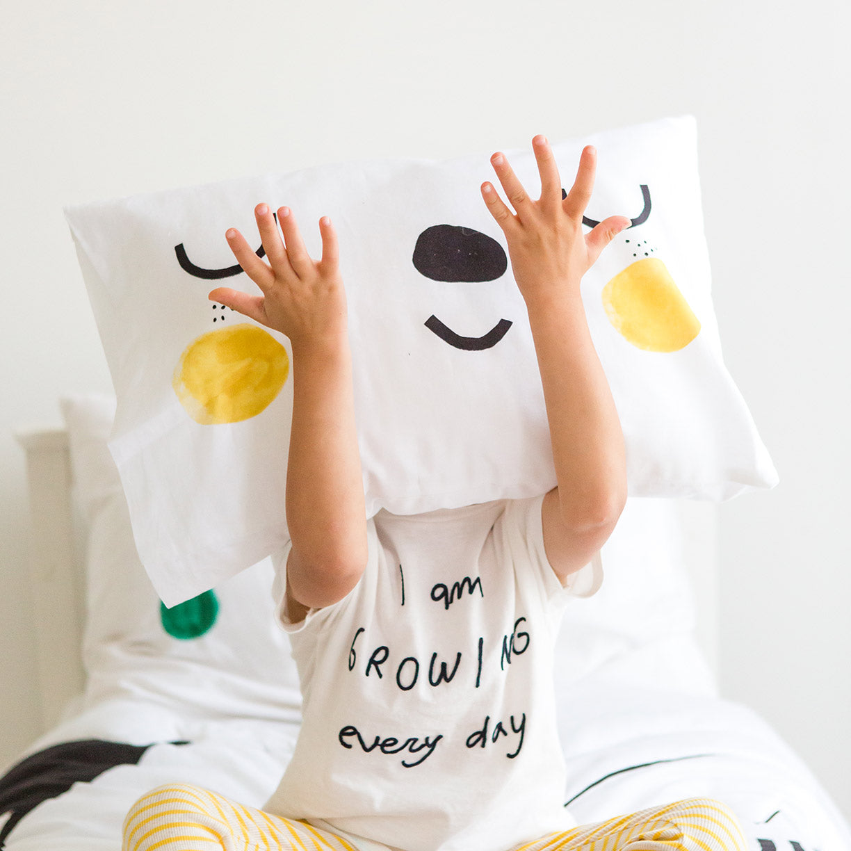 2-pack Happy Faces Standard Size Pillowcases Pillowcase Rookie Humans   