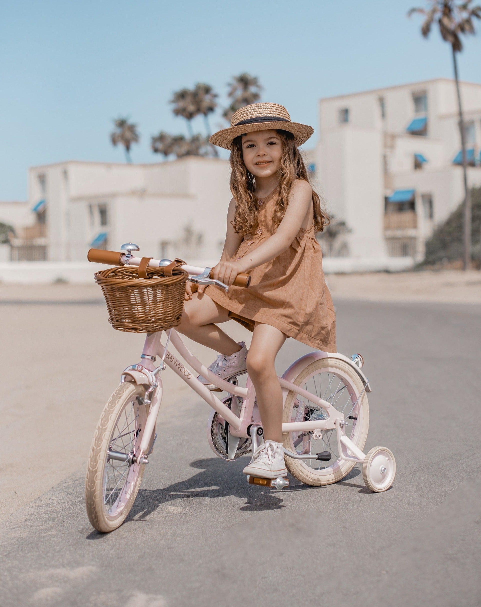 Banwood Classic Bike - Pink Bikes Banwood   