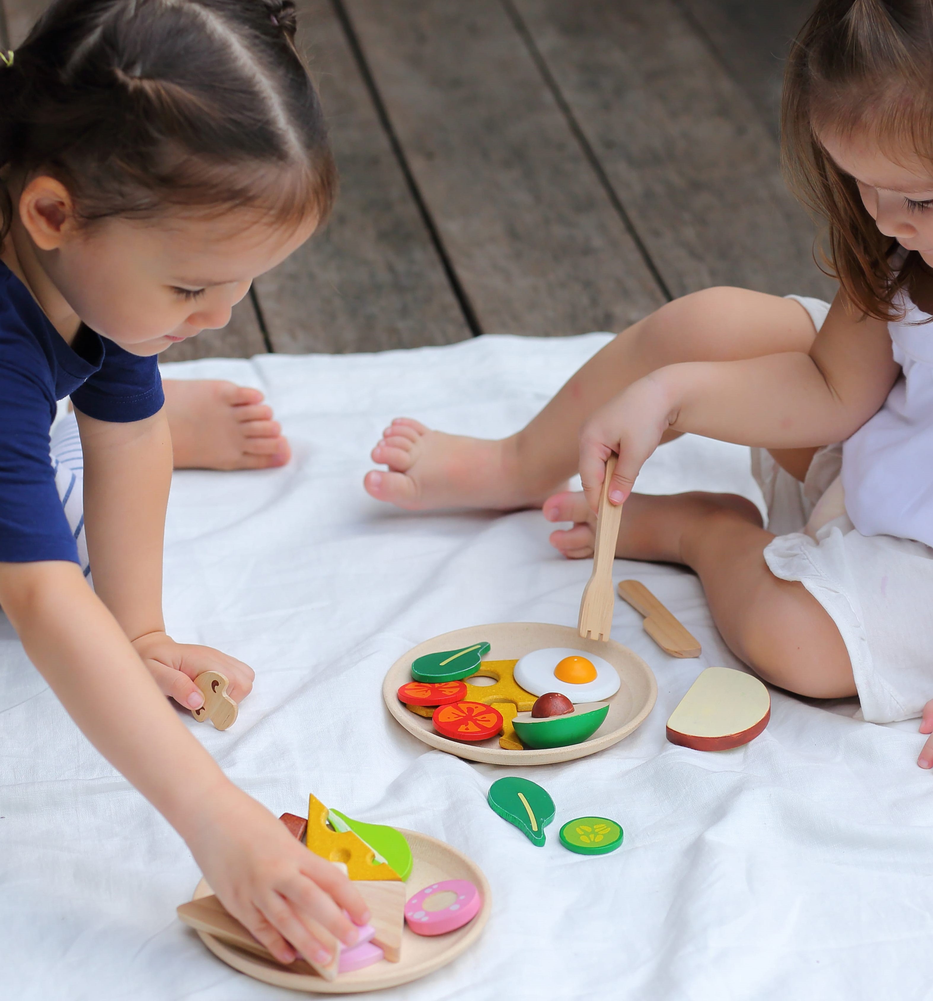 Breakfast Bowl Set Play Food PlanToys   