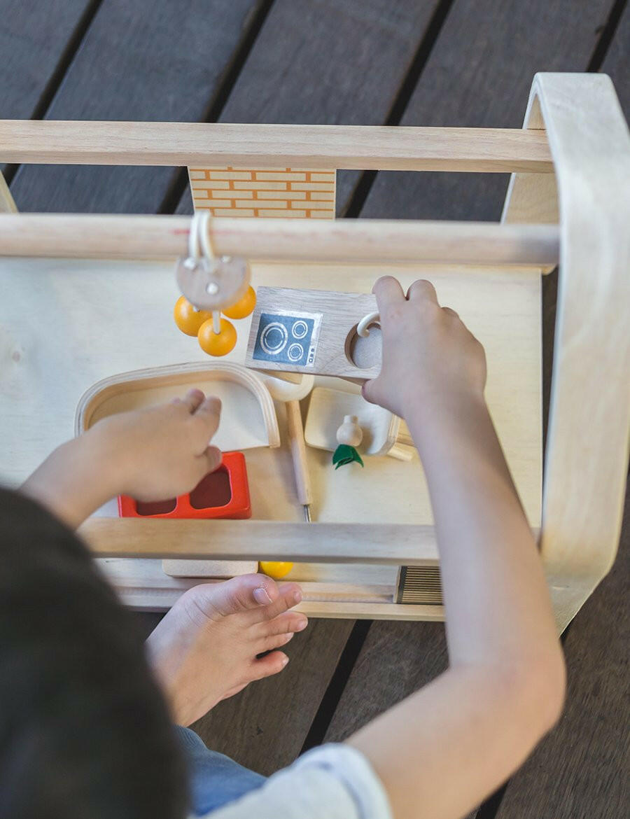 Slide N Go Dollhouse Dollhouses PlanToys   