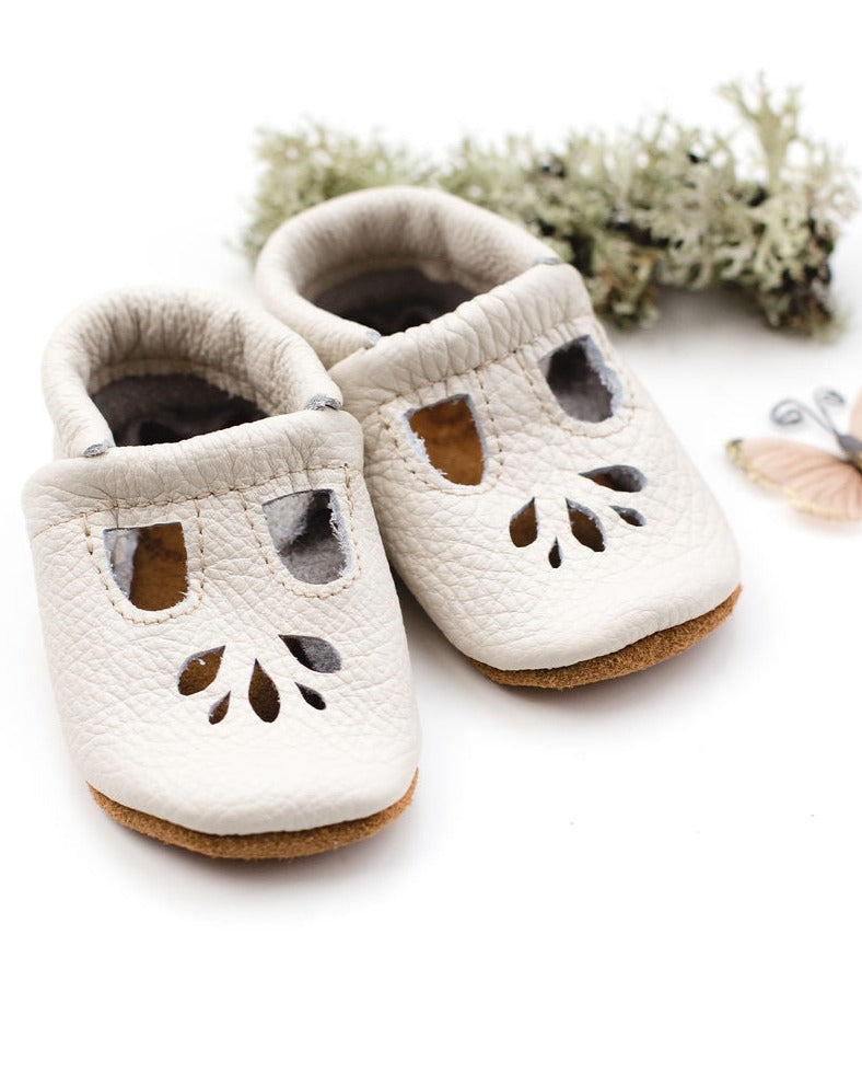 Milk LOTUS T-strap Shoes Baby and Toddler Baby Shoes Starry Knight Design   