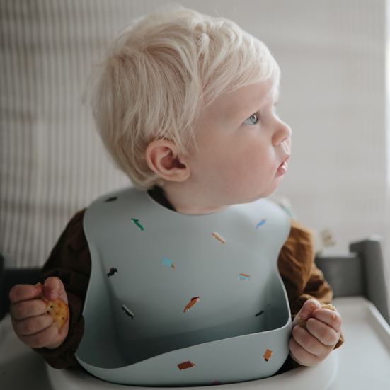 Silicone Baby Bib - Retro Cars feeding Mushie   