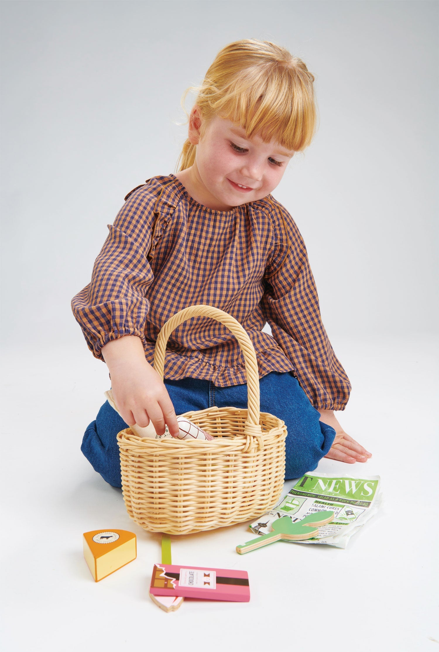 Wicker Shopping Basket  Tender Leaf   