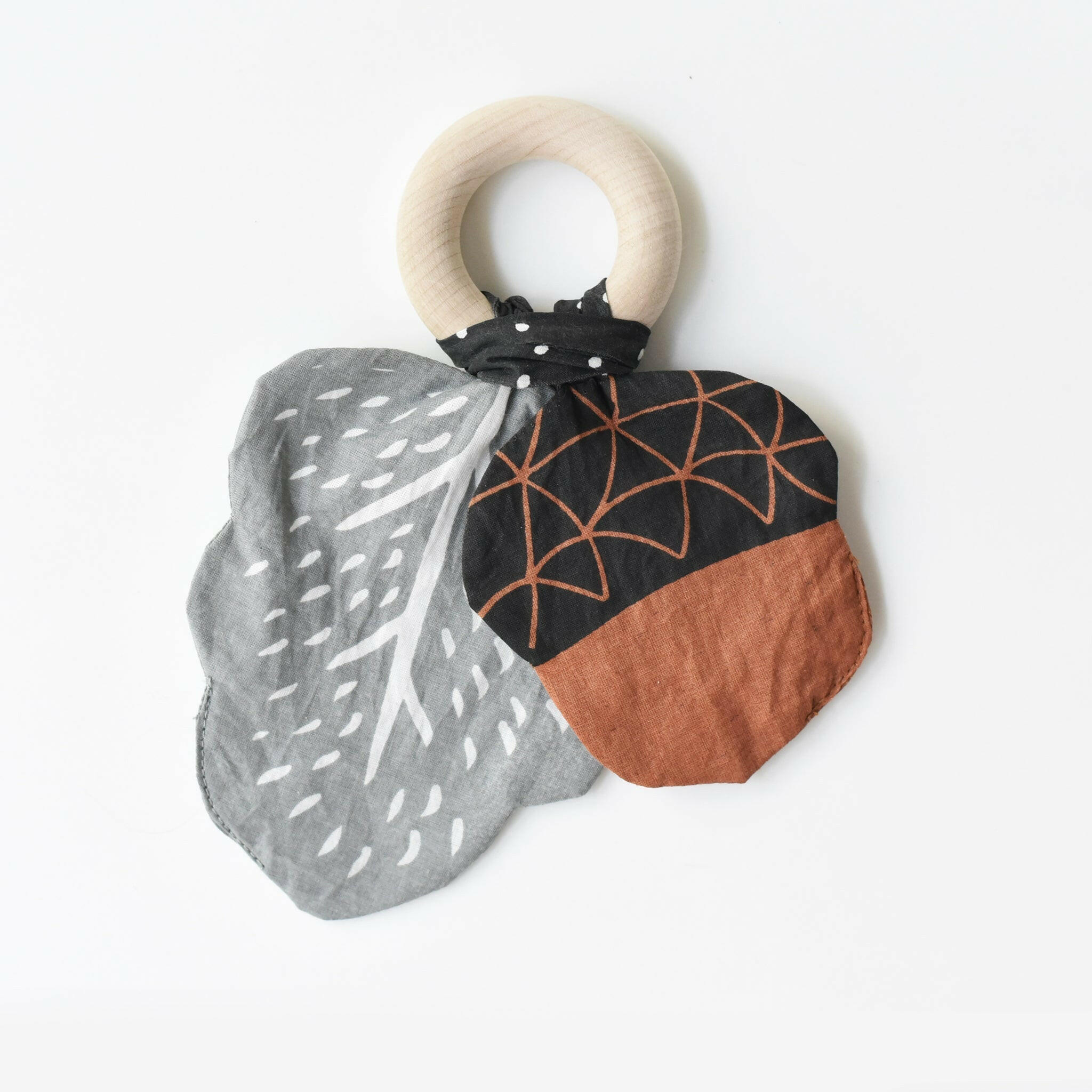 Crinkle Teether - Acorn Teethers Wee Gallery   