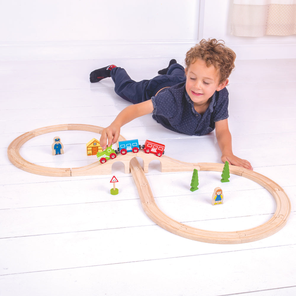 Figure of Eight Train Set by Bigjigs Toys US  Bigjigs Toys US   