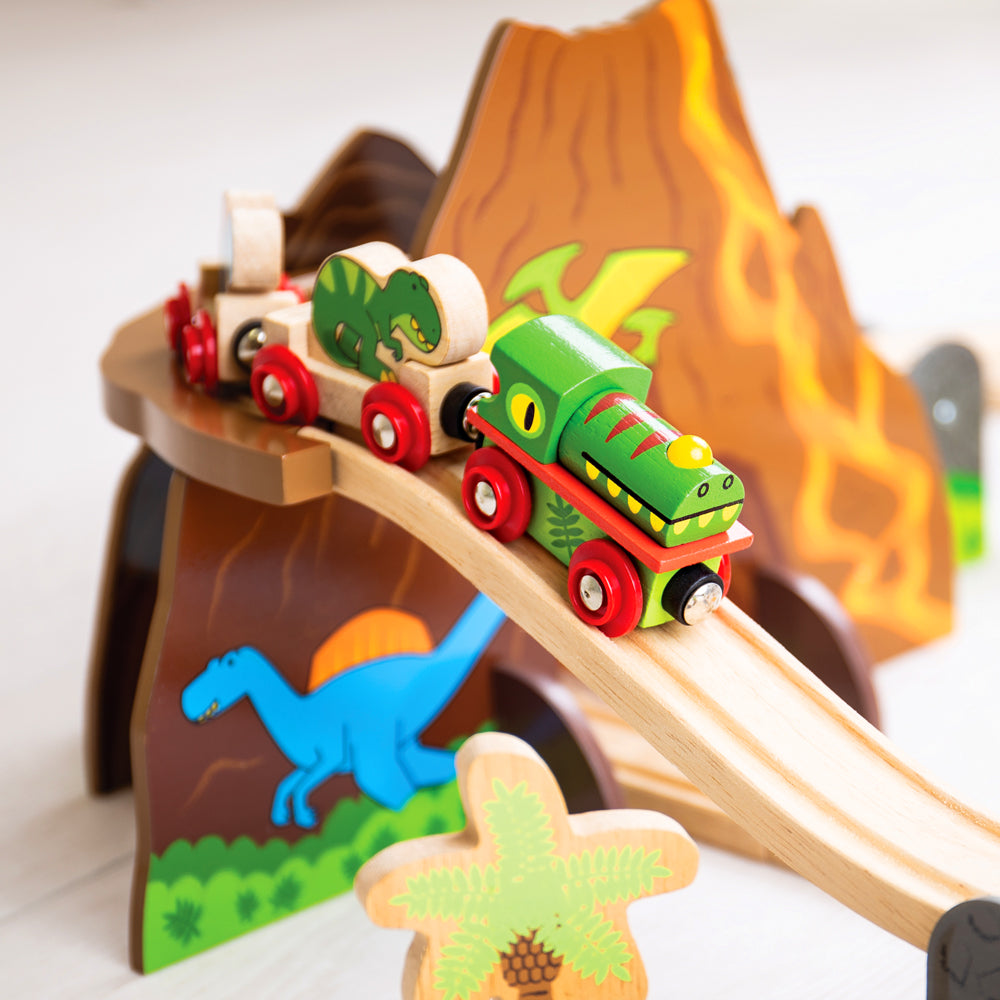 Dinosaur Railway Set by Bigjigs Toys US  Bigjigs Toys US   