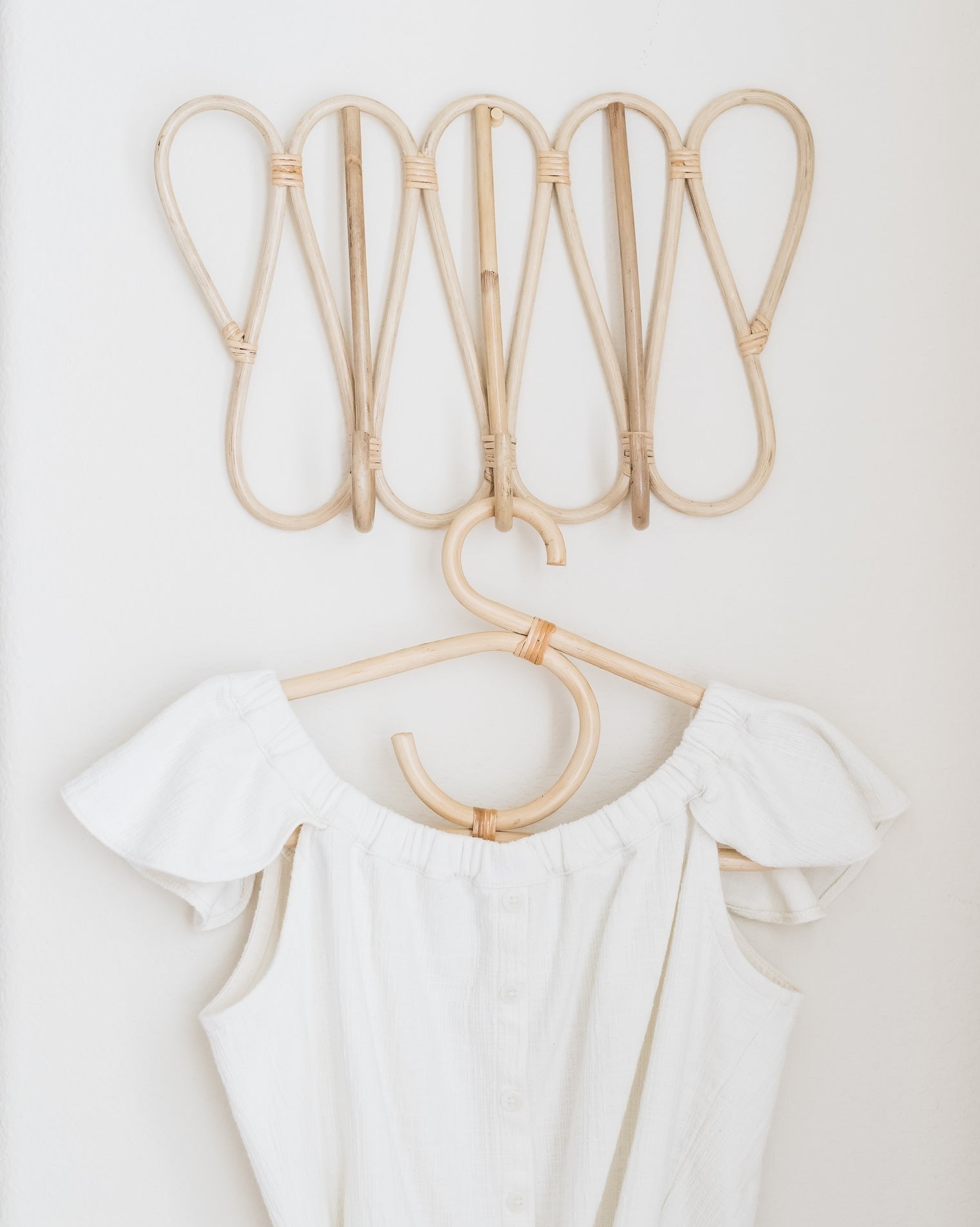 Rattan Full Sized Hangers Organization Ellie & Becks Co.   