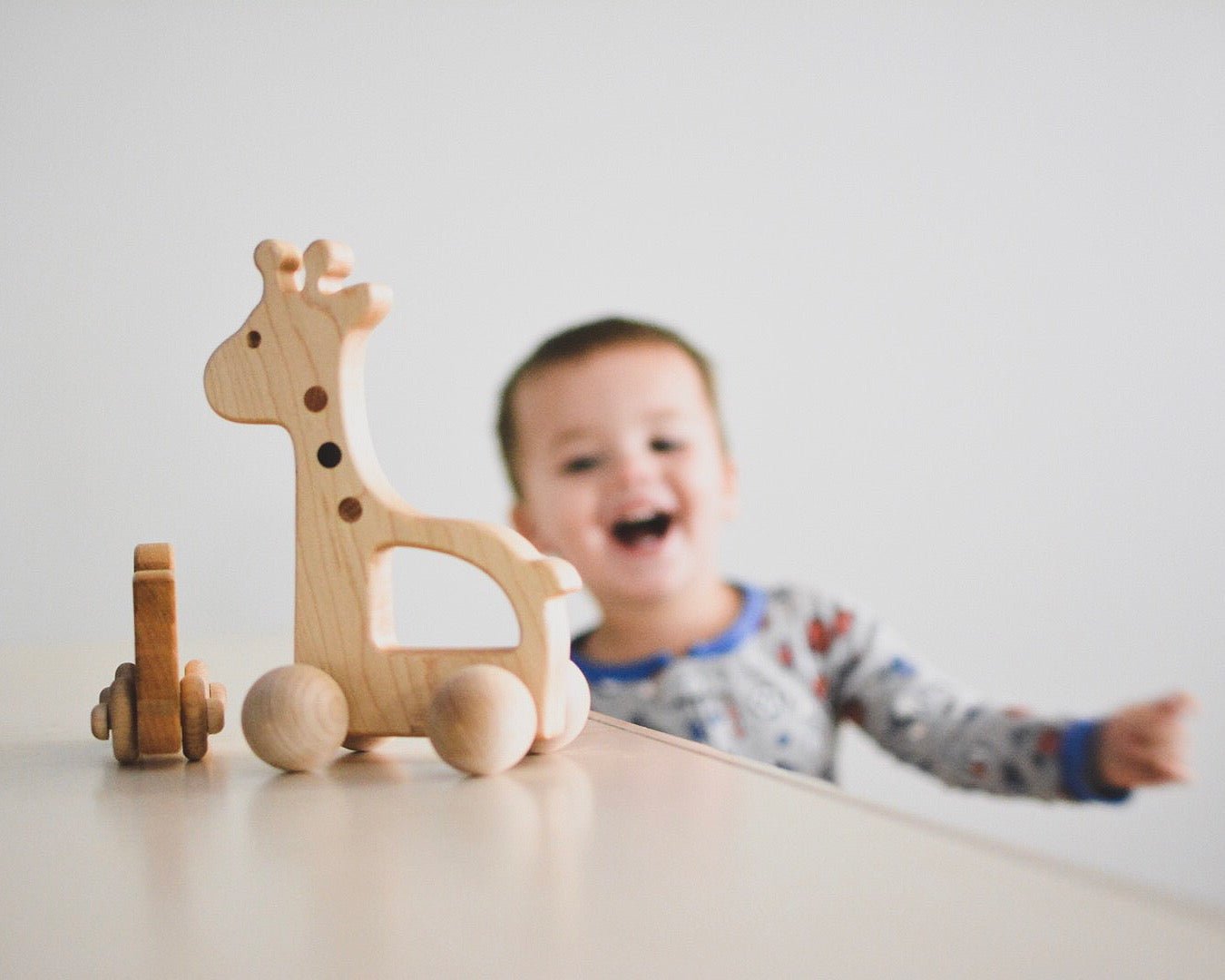 Giraffe Push Toy Wooden Toy Bannor Toys   