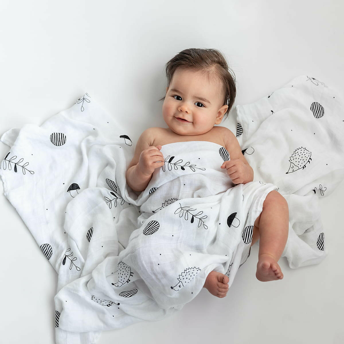 Hedgehog and mushrooms bamboo swaddle Swaddle Rookie Humans   