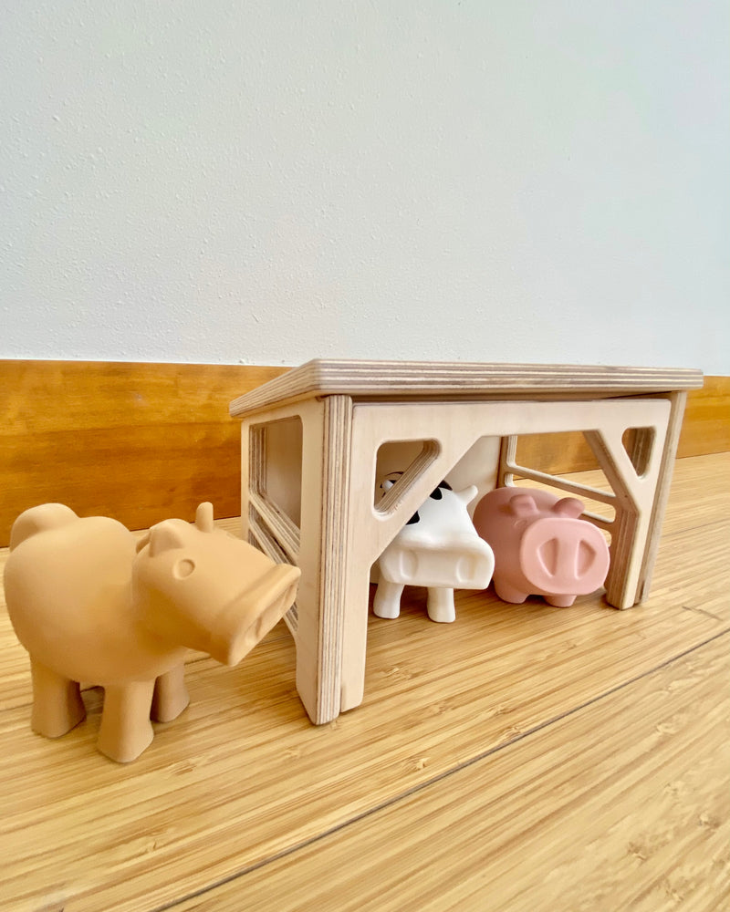 Wooden Barn Toy