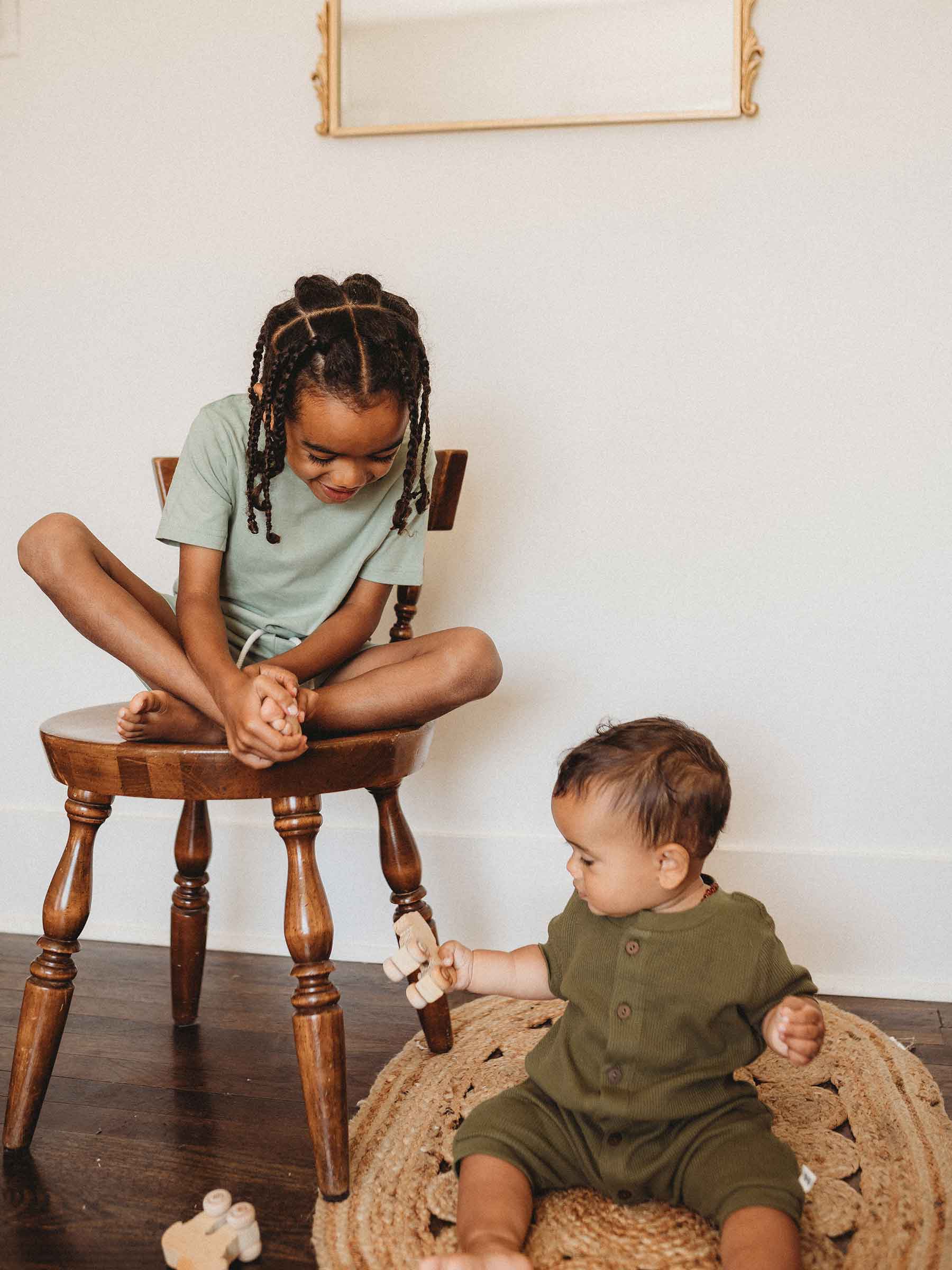 Easy Tiger Tee Pistachio child cotton Nui Organics   