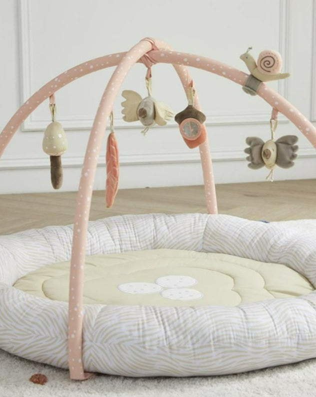 Nest Baby Activity Gym Baby Toys Wonder & Wise   