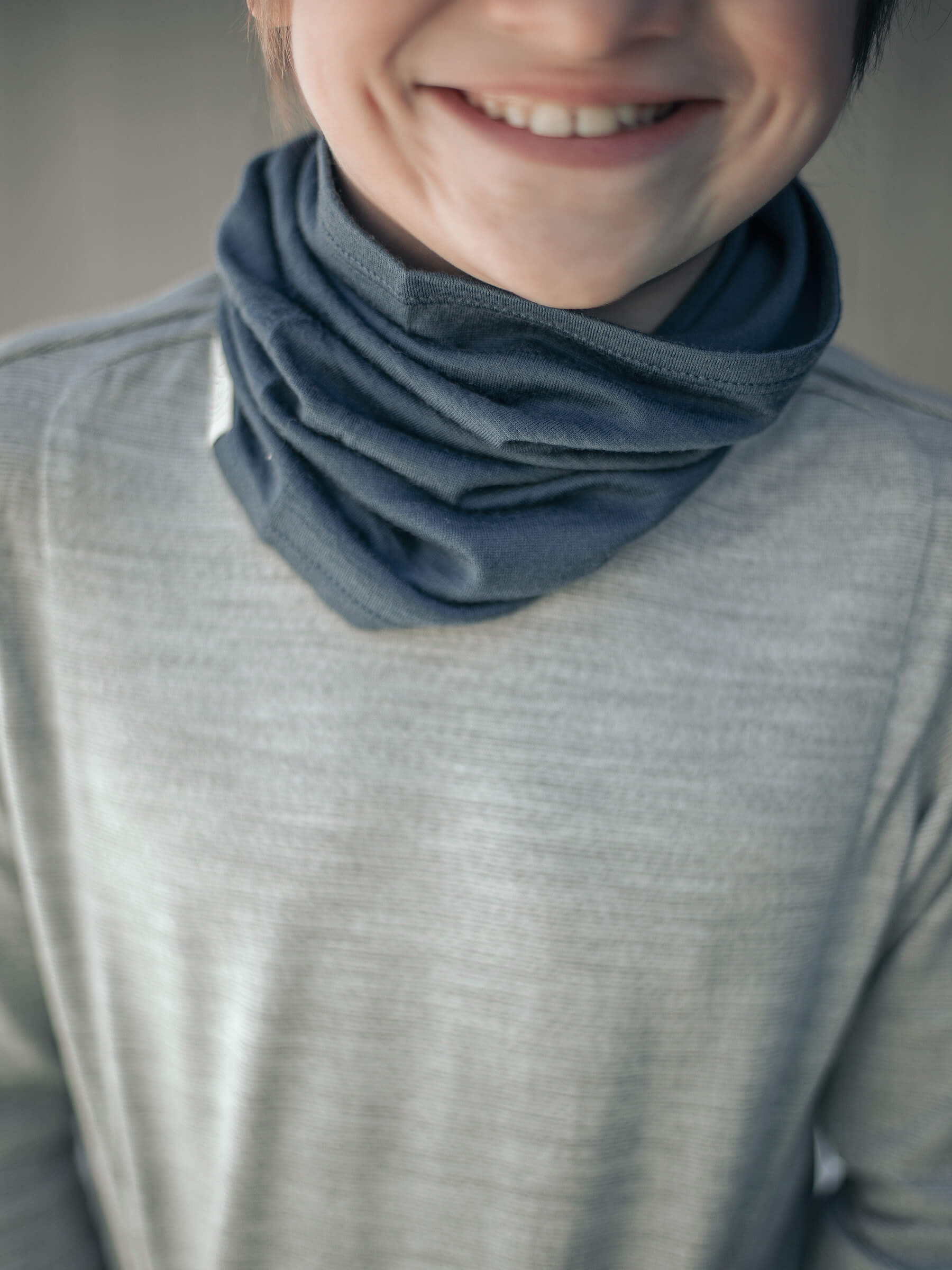 Child Merino Snood Charcoal  Nui Organics   