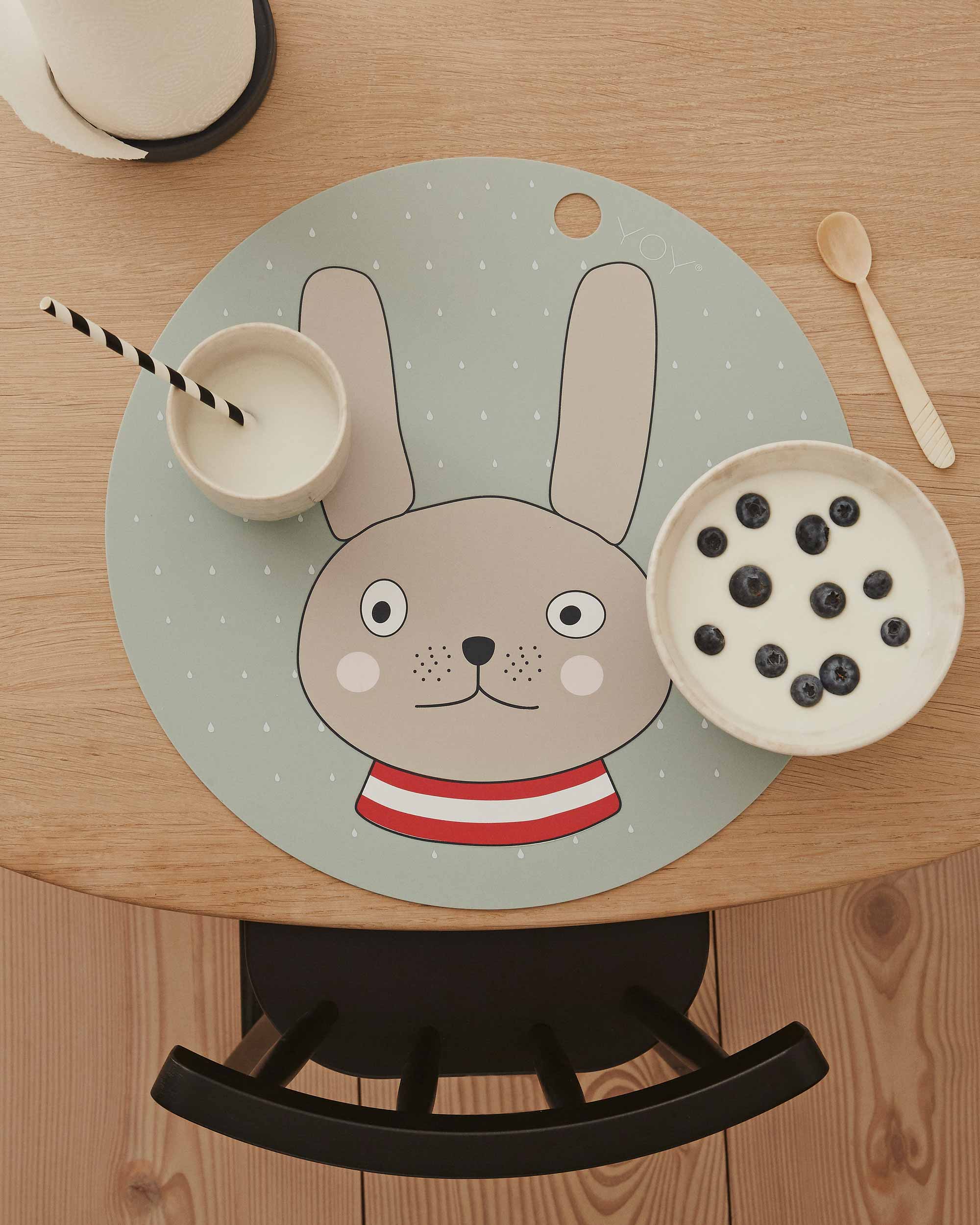 Placemat Rabbit - Minty Feeding OYOY   