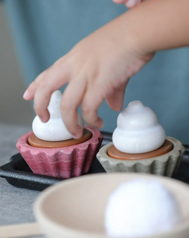 Cupcake Set Pretend Play PlanToys   