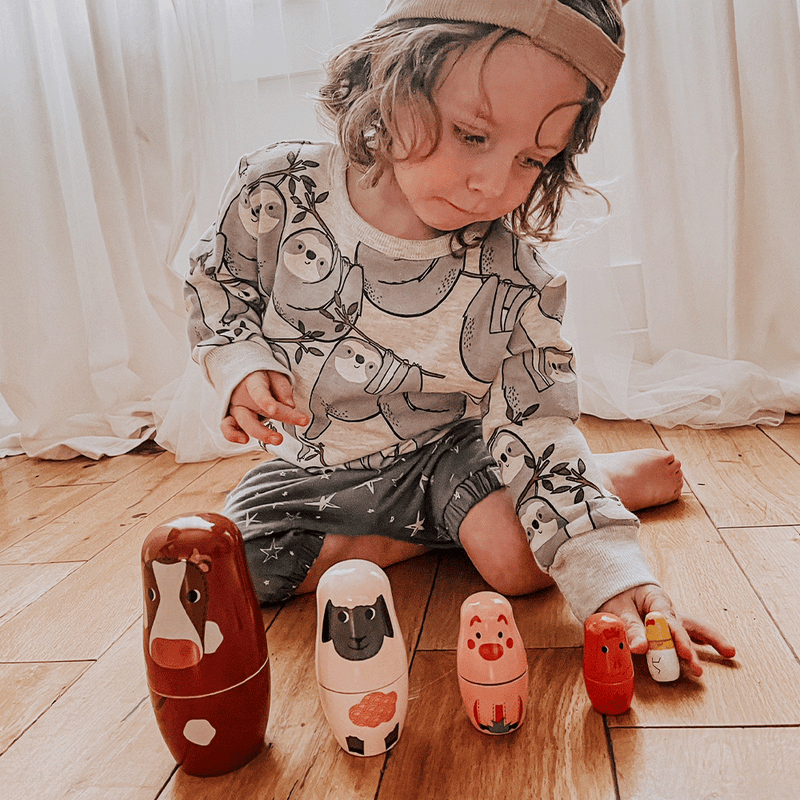 Farm Animal Russian Dolls by Bigjigs Toys US