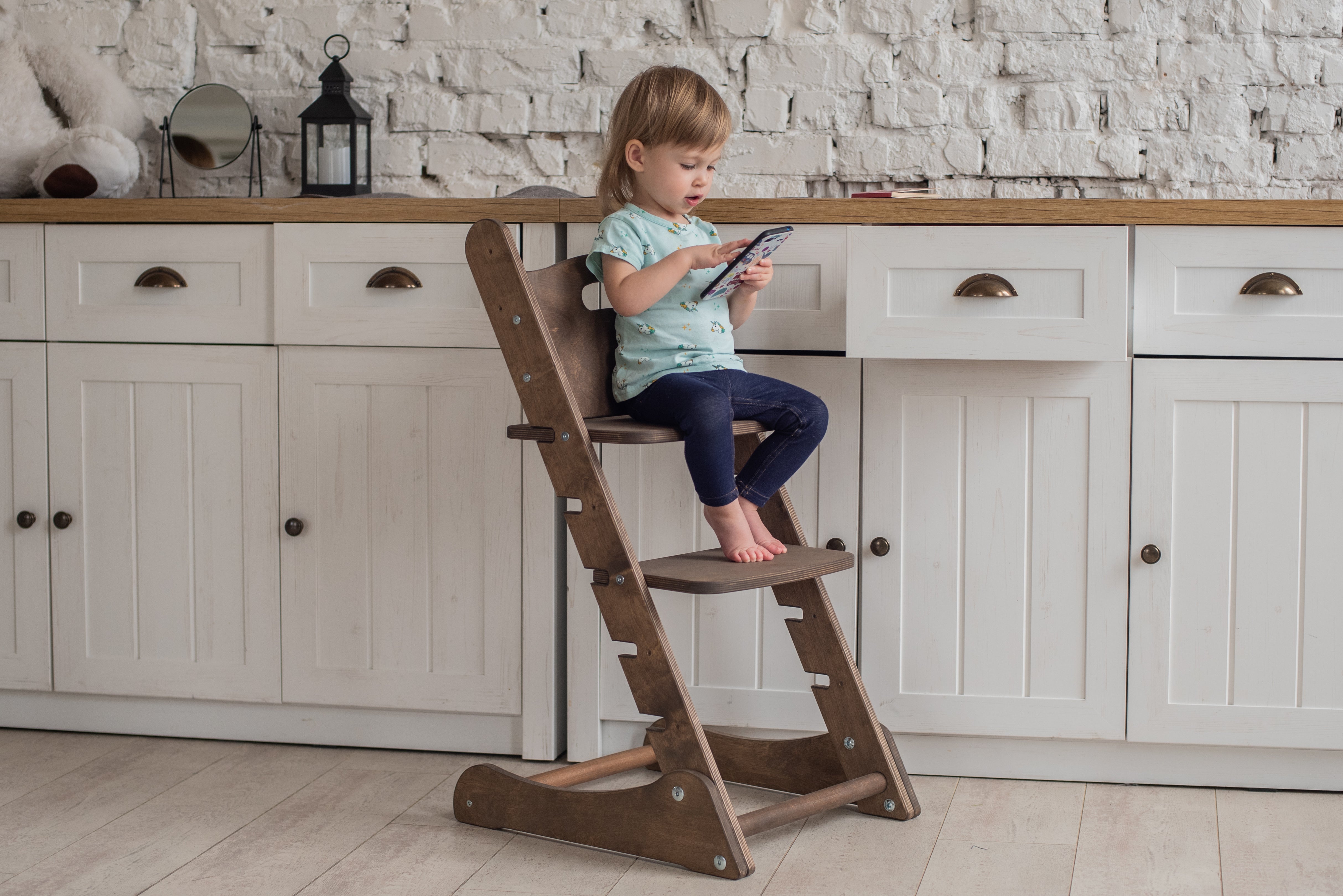 Growing Chair for Babies – Kitchen Helper Tower - Chocolate Growing chairs Goodevas   