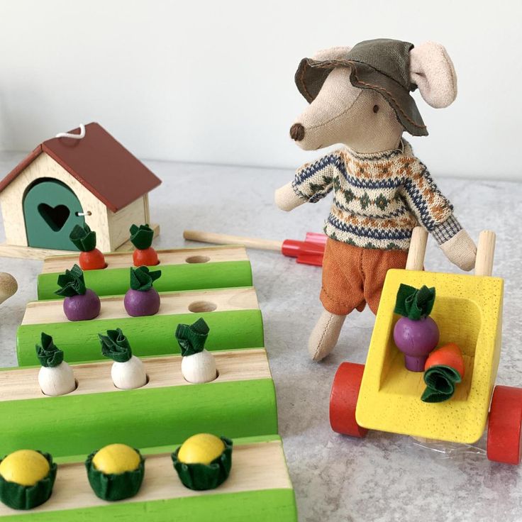 Vegetable Garden Kids Toys PlanToys   